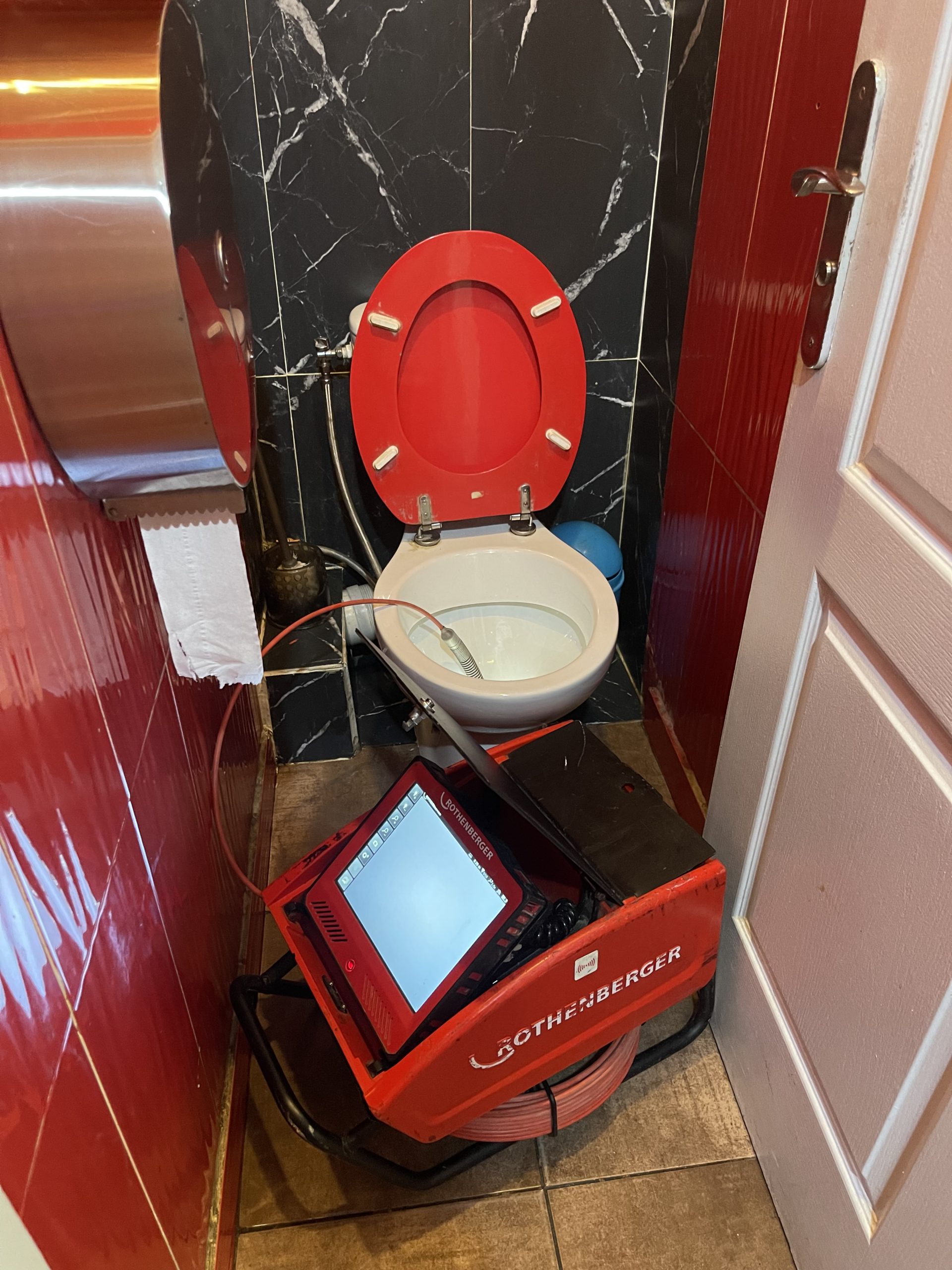 vous avez une canalisation bouch&eacute;e &agrave; courbevoie ? intervention rapide et efficace pour d&eacute;boucher vos tuyaux et retrouver un &eacute;coulement optimal. contactez nos experts d&egrave;s maintenant !