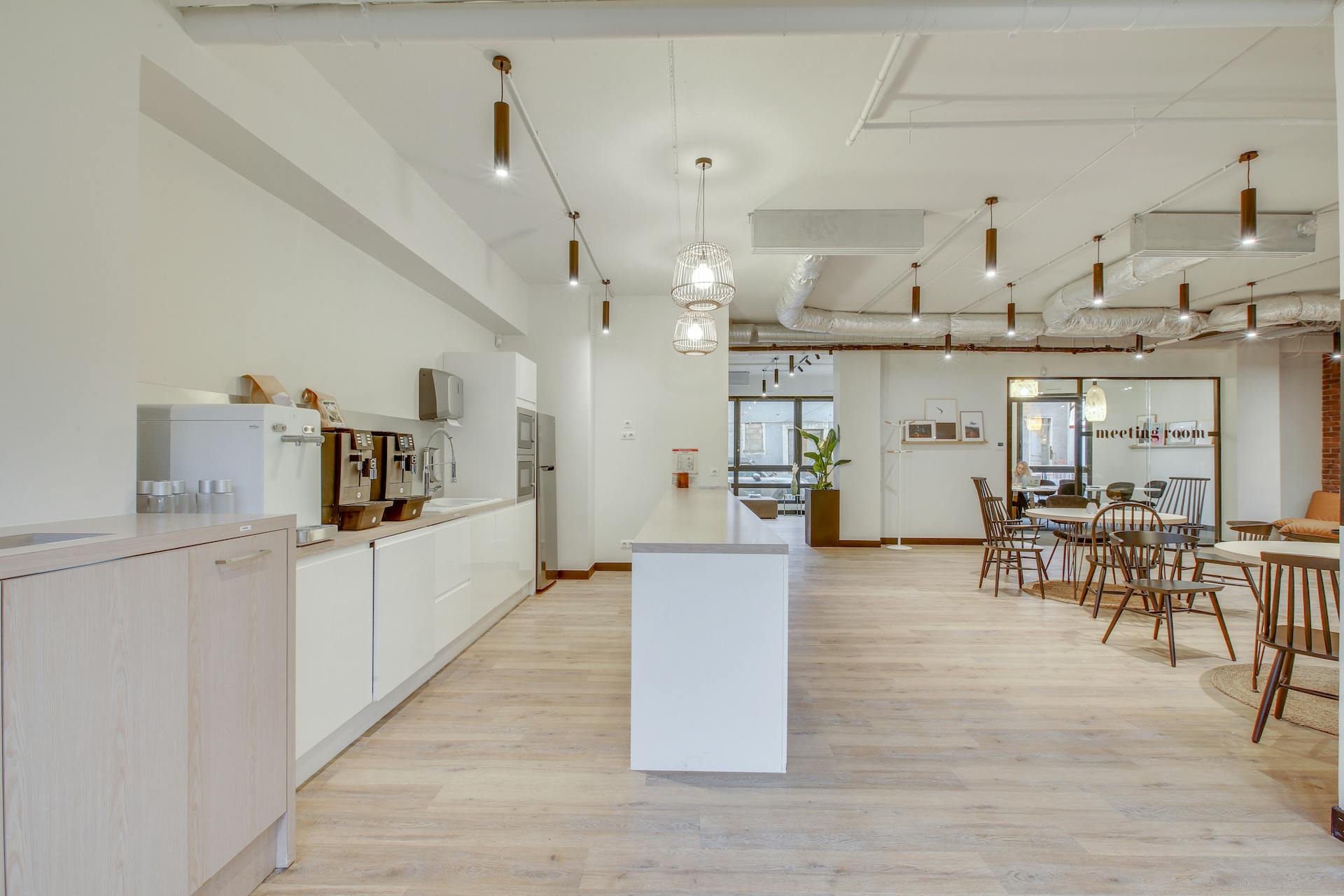 découvrez des idées et solutions pour aménager vos espaces intérieurs à vanves : conseils déco, optimisation de l’espace, et inspirations pour un intérieur moderne et fonctionnel.