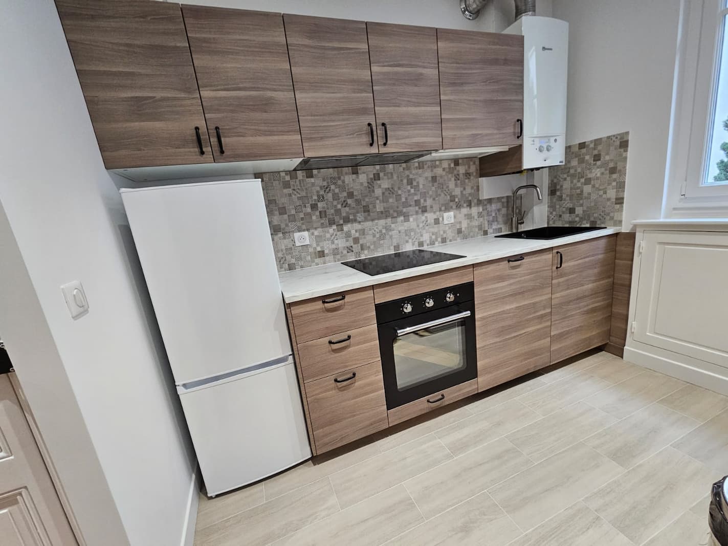 confiez la rénovation de votre appartement à courbevoie à des experts pour moderniser, optimiser l’espace et valoriser votre bien. devis personnalisé et travaux soignés.