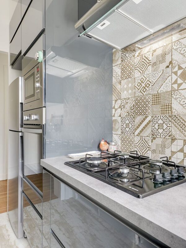 besoin de rénover votre appartement ou maison à courbevoie ? découvrez nos solutions sur mesure pour tous vos projets de rénovation intérieure et extérieure. qualité, conseils et devis personnalisé.