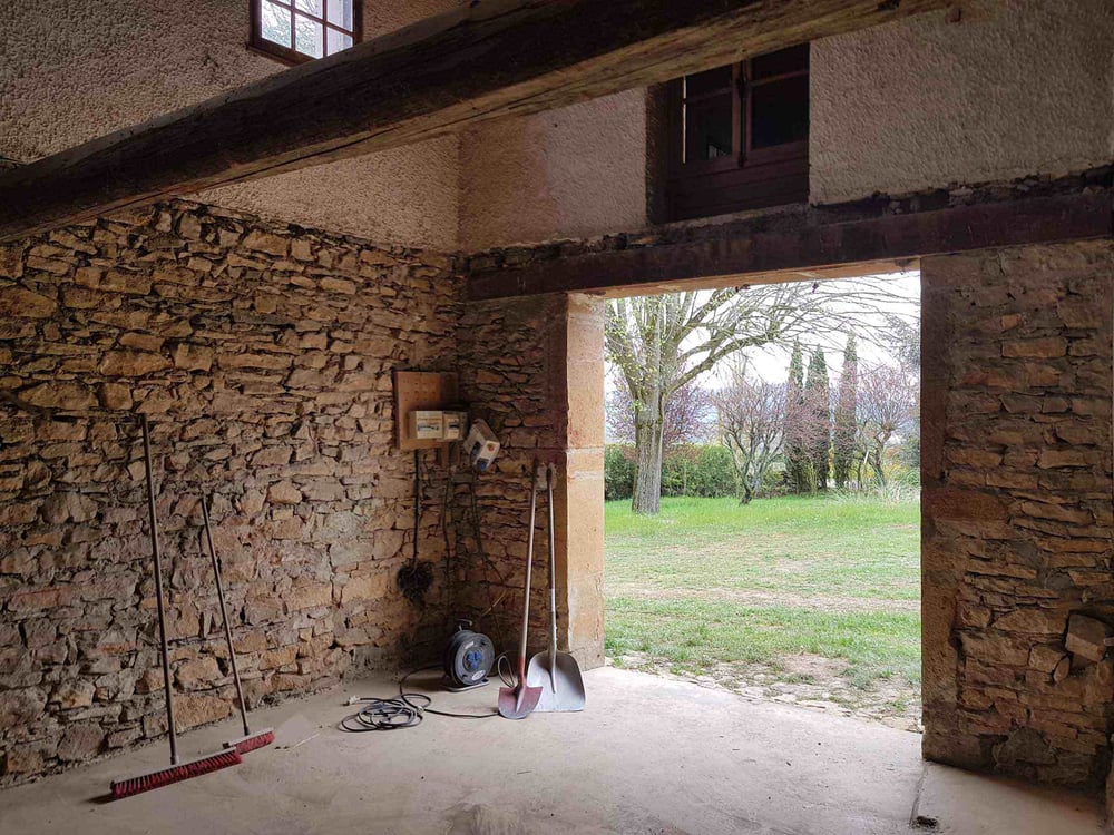 d&eacute;couvrez nos conseils et astuces pour la r&eacute;novation de maison : id&eacute;es de travaux, budget, choix des mat&eacute;riaux et d&eacute;marches, pour transformer votre habitation selon vos envies.