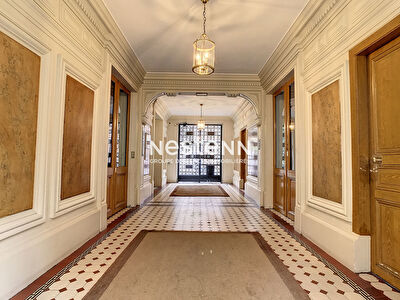 confiez votre rénovation à paris 75015 à des experts qualifiés. devis gratuit, travaux sur mesure pour appartements et maisons. transformez votre intérieur avec nos professionnels de la rénovation.