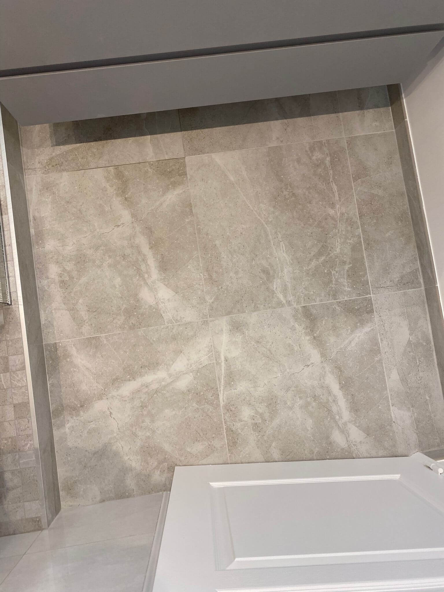 confiez la r&eacute;novation de votre salle de bain &agrave; courbevoie &agrave; des professionnels qualifi&eacute;s. conseils personnalis&eacute;s, mat&eacute;riaux de qualit&eacute; et finitions soign&eacute;es pour transformer votre espace selon vos envies.