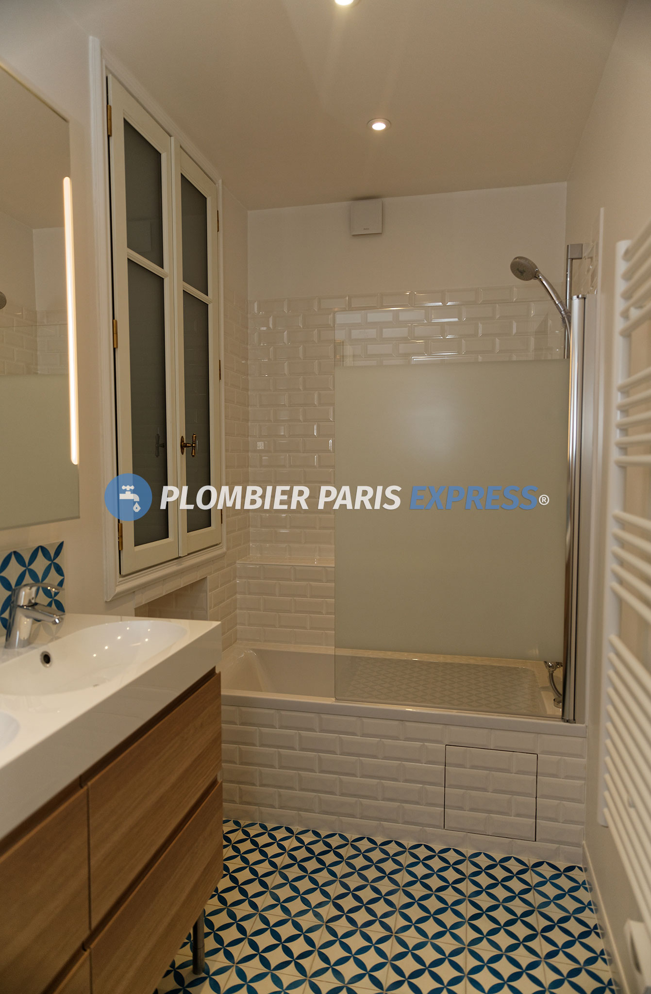 confiez la rénovation de votre salle de bain à courbevoie à des experts ! modernisation, agencement, conseils sur mesure et travaux de qualité pour transformer votre espace selon vos envies.