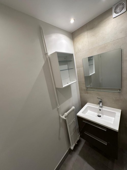 confiez la r&eacute;novation de votre salle de bain &agrave; courbevoie &agrave; des experts. modernisation, am&eacute;nagement sur mesure et finitions soign&eacute;es pour un espace &eacute;l&eacute;gant et fonctionnel.