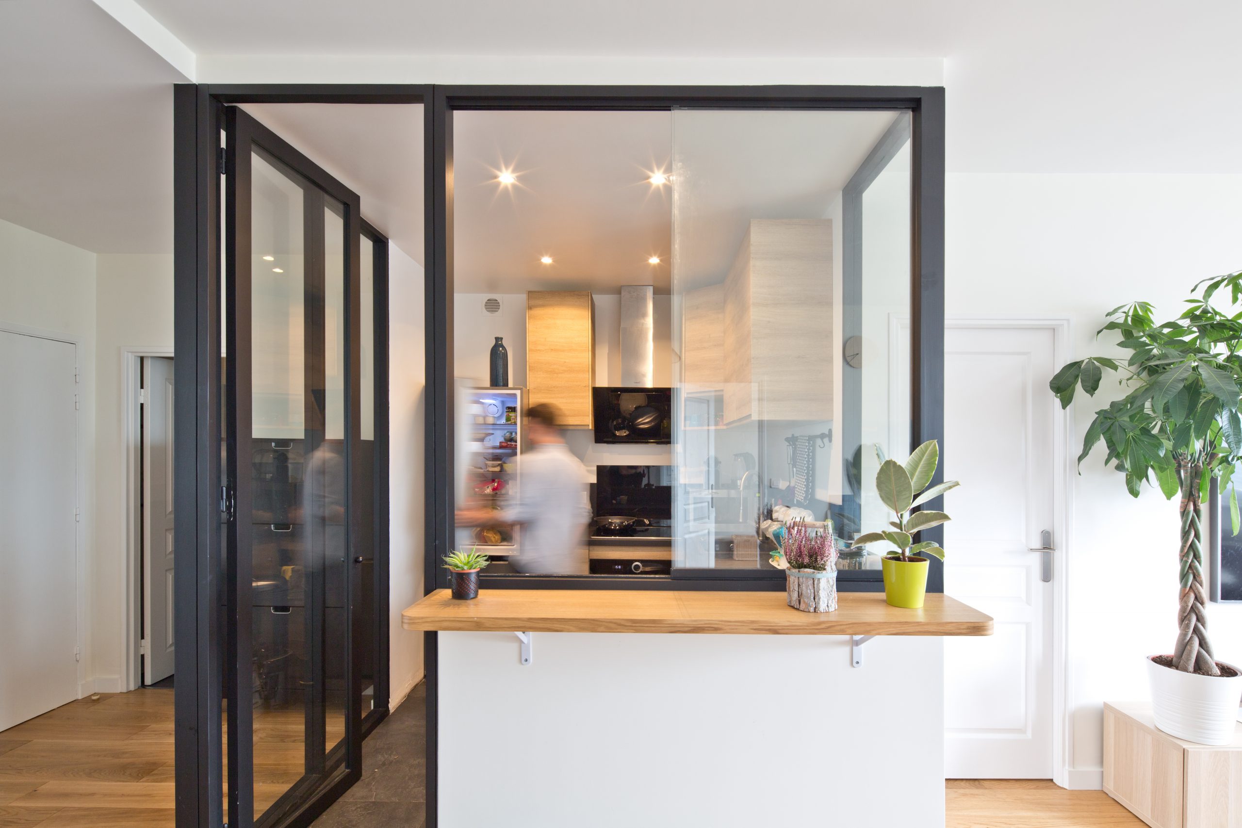 pour tous vos travaux de r&eacute;novation ou d&rsquo;am&eacute;nagement de cuisine &agrave; courbevoie, b&eacute;n&eacute;ficiez de conseils d&rsquo;experts et de solutions personnalis&eacute;es pour un espace moderne, fonctionnel et adapt&eacute; &agrave; vos besoins.