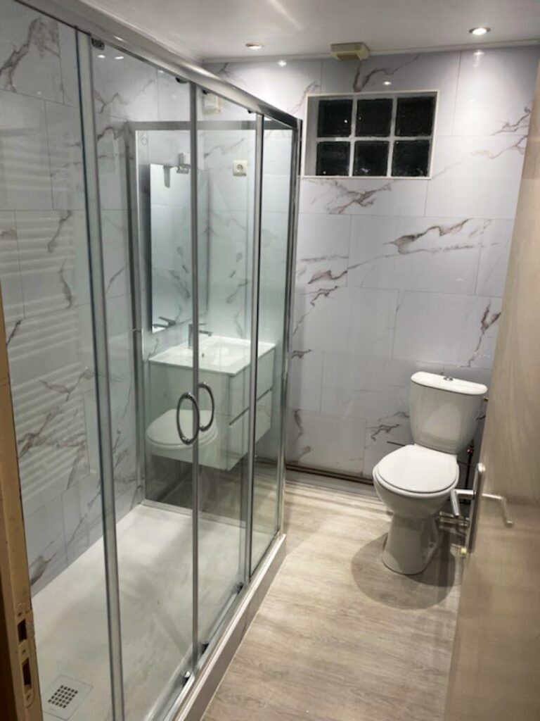 découvrez les meilleures inspirations pour aménager et décorer votre salle de bain à courbevoie. idées tendance, conseils déco et astuces pour créer un espace moderne et fonctionnel.